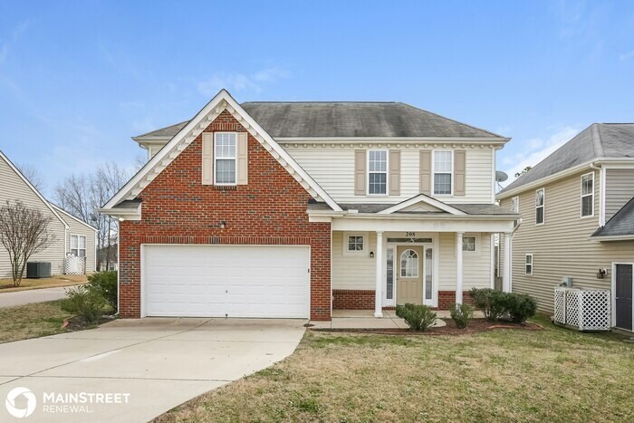 Primary Photo - 208 Haywood Ln, Clayton, NC 27527