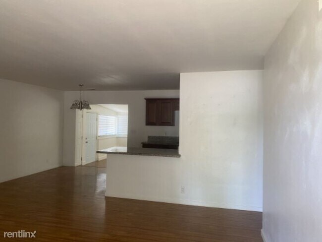 Foto del edificio - 3 br, 2 bath House - 1620 Rock Springs Rd