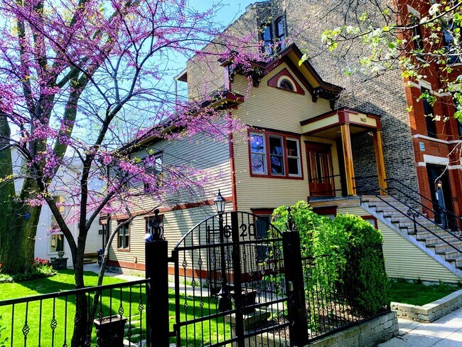 Foto del edificio - 1622 N Sedgwick St