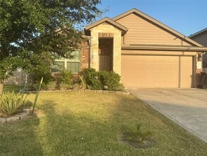 Building Photo - 4030 Emperor Valley Ln