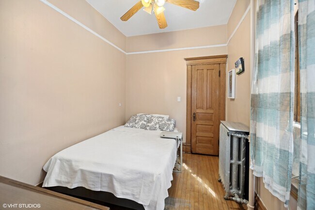 Foto del edificio - 2120 W Concord Pl