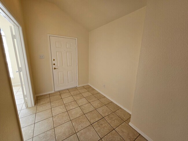 Foto del edificio - Introducing Your Ideal Rental Home!