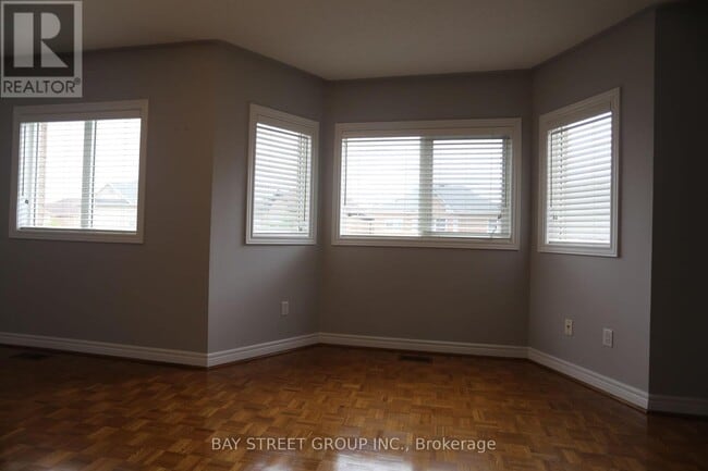 Building Photo - 343 Vellore Ave