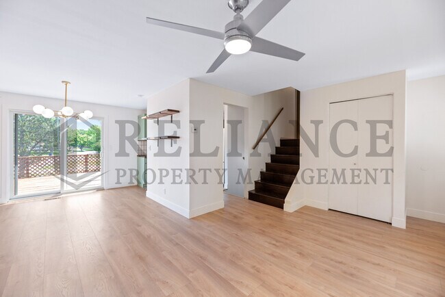 Building Photo - 6827 E Winterberry Cir