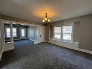 Building Photo - 3339 W 84th St