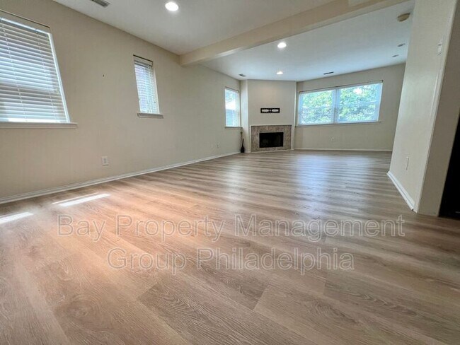Foto del edificio - 237 Montgomery Ave