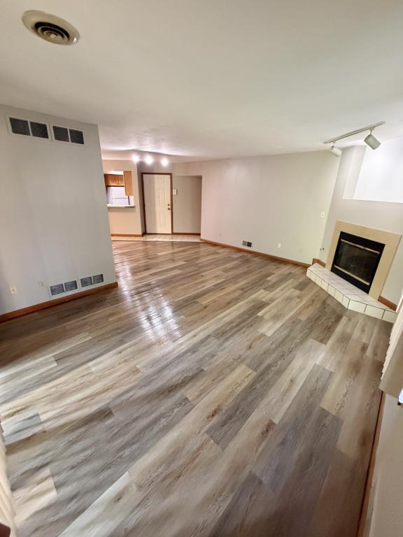 Building Photo - 4046 Saint Andrews Ct
