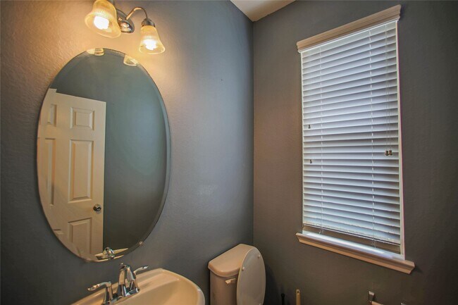 Building Photo - 24030 Buffalo Cove Ln