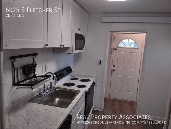 Building Photo - Charming 2 Bedroom House in South Seattle