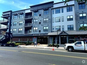 Building Photo - THE GRAND AT MORRIS