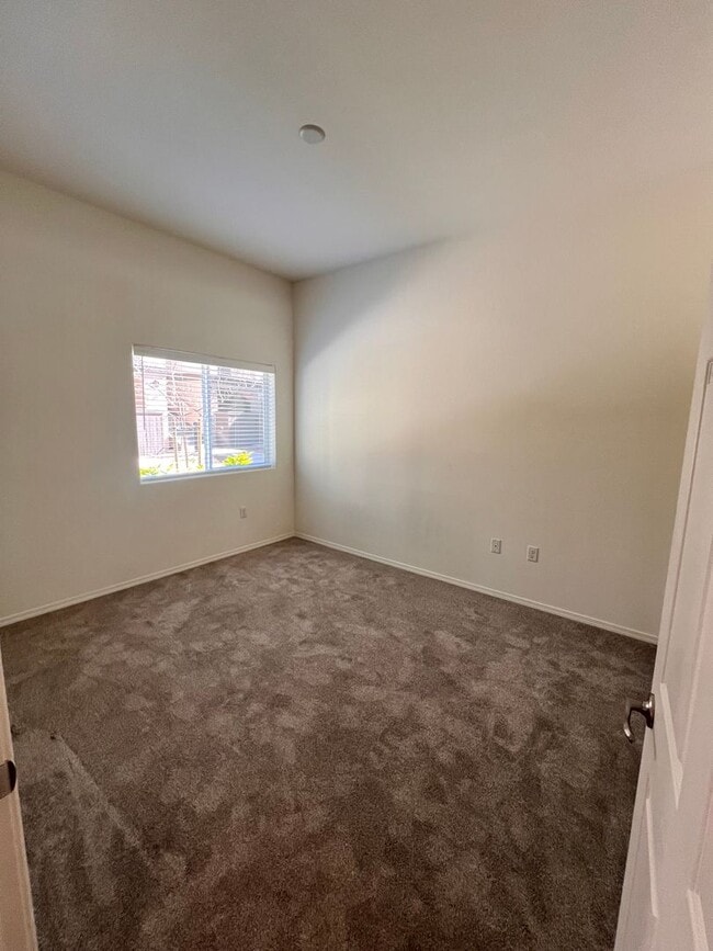 Interior Photo - Villa del Sol Senior Apartments