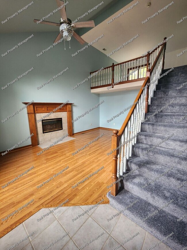 Foto del edificio - Large 2 Bedroom Townhome