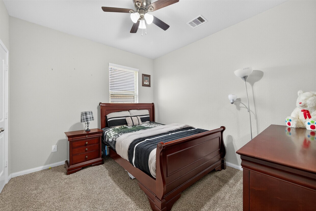 Foto del edificio - 13935 Manobrook Ct