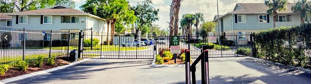 Foto del edificio - 223 Red Cedar Pl