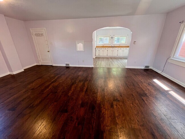 Foto del edificio - 405 6th Street