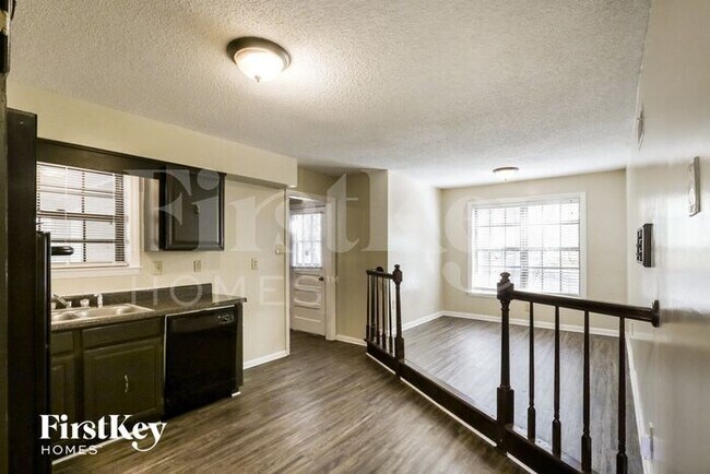 Building Photo - 2984 Wood Thrush Dr