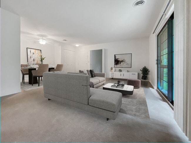 Building Photo - Crescent Village