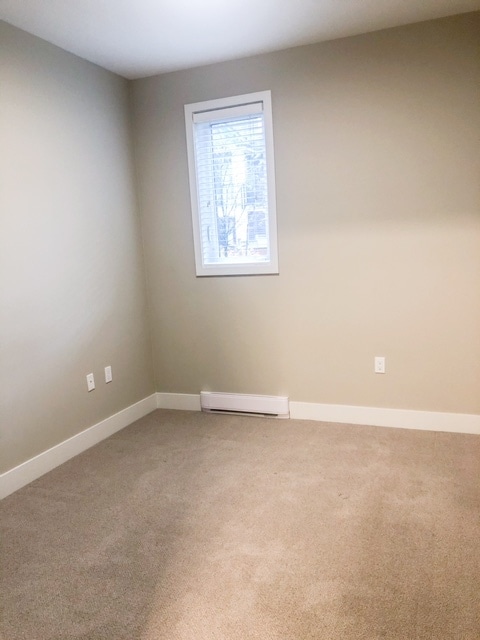 Building Photo - 44565-44565 Vandell Dr