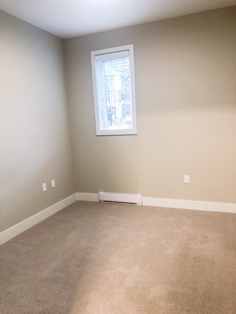 Photo du bâtiment - 44565-44565 Vandell Dr