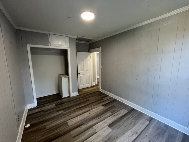 Foto del edificio - 109 5th Ave NW
