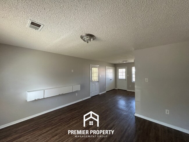 Photo - 6200 Somerset Cove House