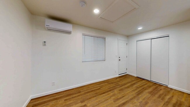 Building Photo - 1718 Fairmount Blvd