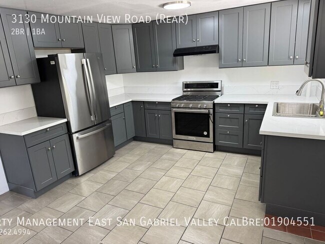 Foto del edificio - 3130 Mountain View Rd