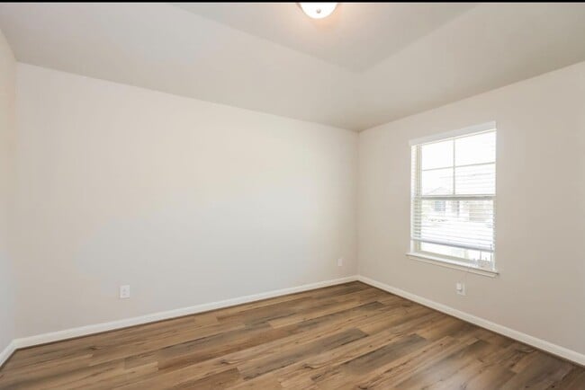 Building Photo - 13134 Braxon Pass