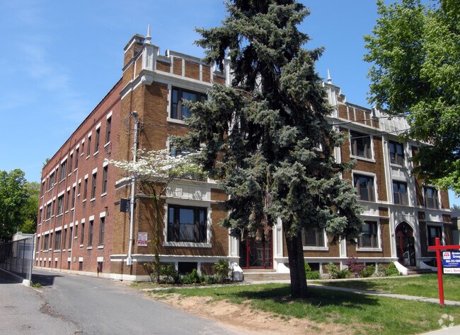 Foto del edificio - 577-583 Prospect Ave