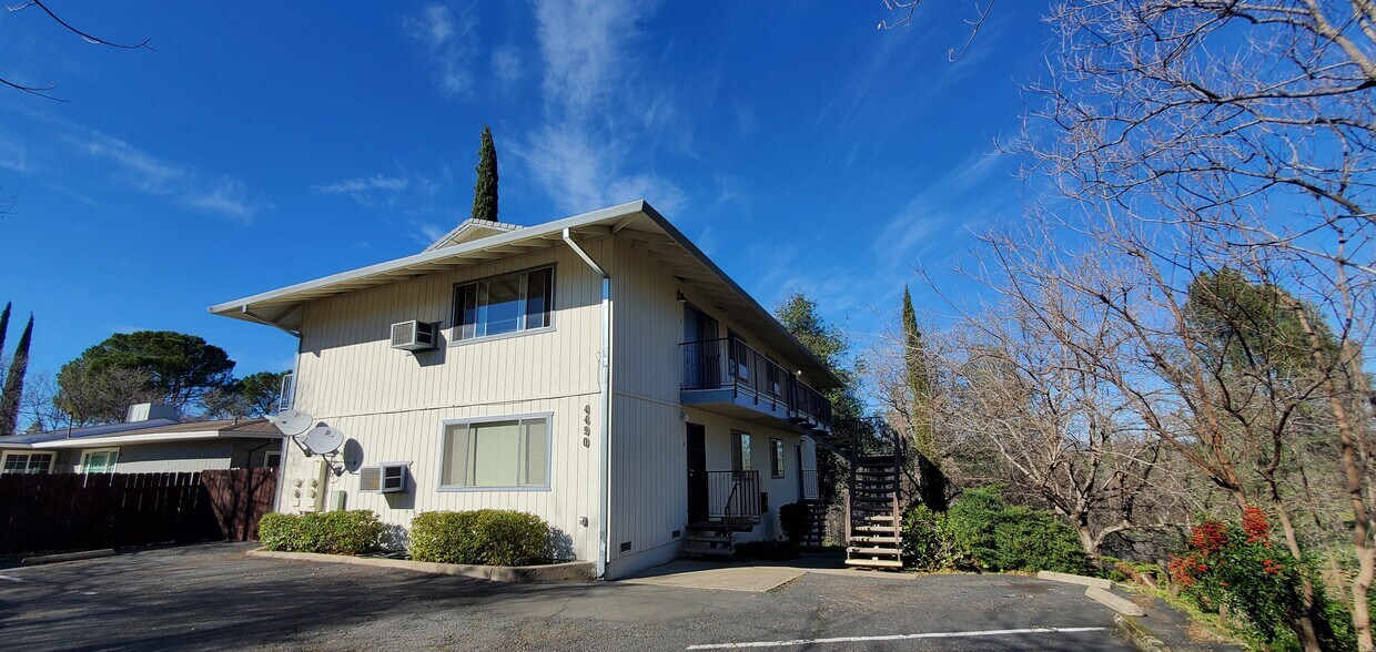 Primary Photo - 4490 Alder St