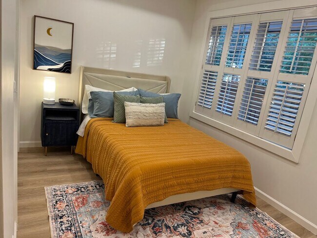 Foto del edificio - Furnished Rental in the Heart of Savannah~...