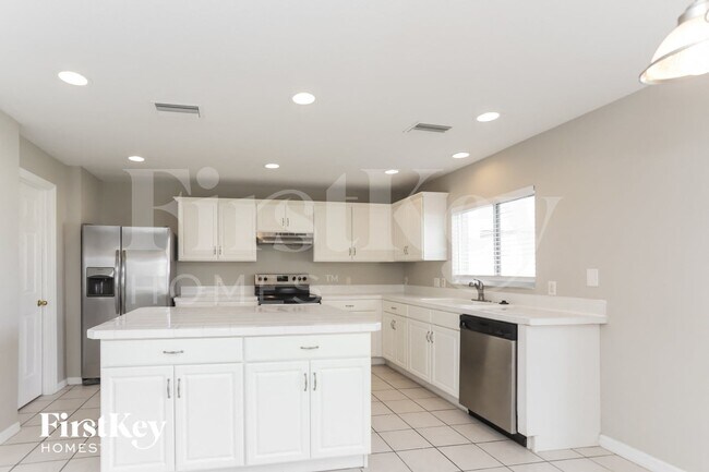 Foto del edificio - 10332 Frog Pond Dr