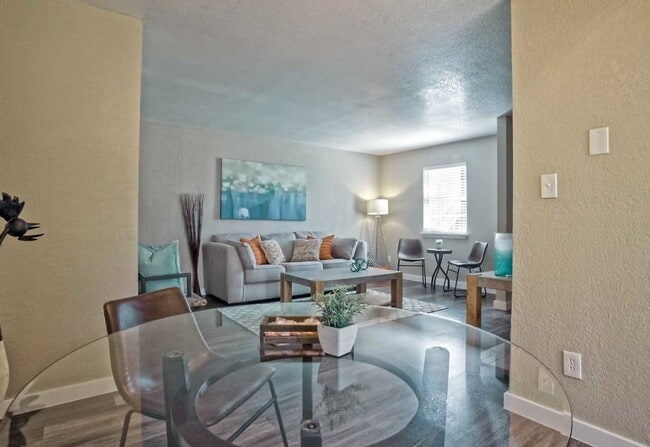 Interior Photo - Residences at Lakeshore