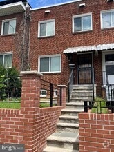 Building Photo - 1354 Adams St NE