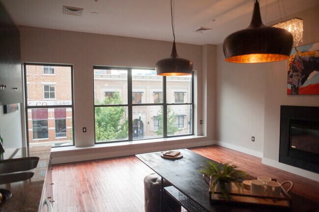 Kitchen and Dining area - 419 S 8th St