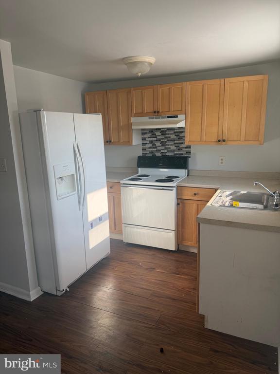 Foto del edificio - 3531 W 13th St