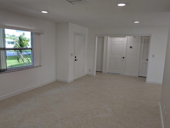 Foto del edificio - 2702 SE 17th Ave