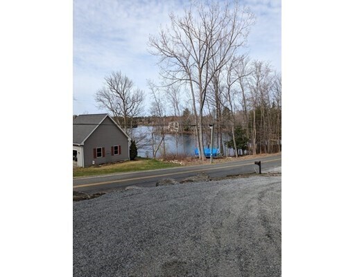 Building Photo - 415 George Schnopp Rd