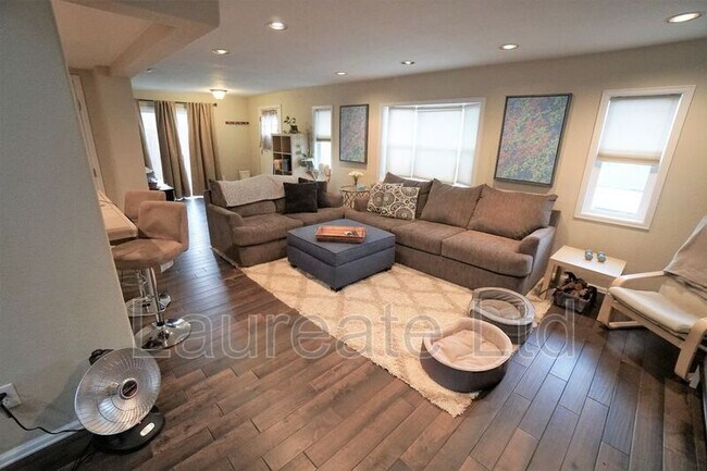 Foto del edificio - 5070 Clay St