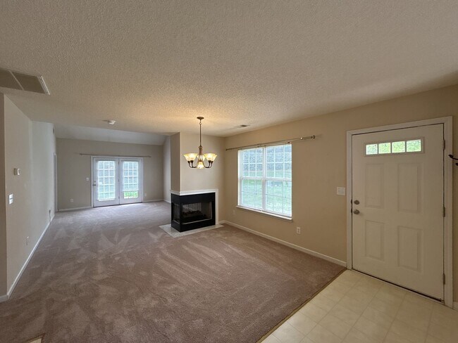 Building Photo - 10251 University Park Ln