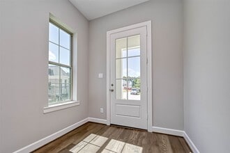 Building Photo - 1908 Carrollton Mill Dr