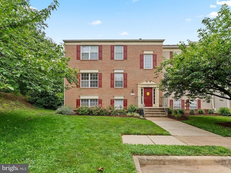 Foto principal - 1109 Huntmaster Terrace NE
