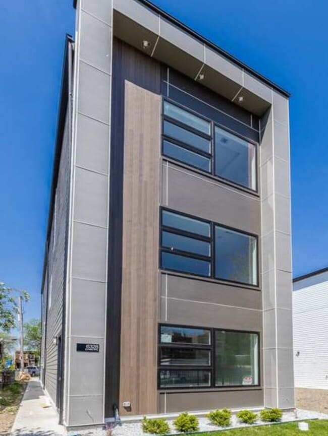 Building Photo - 6328 S Evans Ave