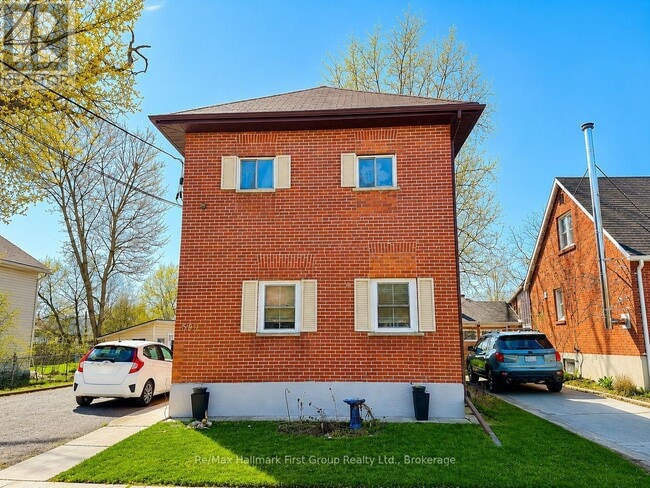 Building Photo - 509 Parnell St
