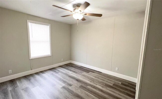 Foto del edificio - 3559 Reagan Blvd