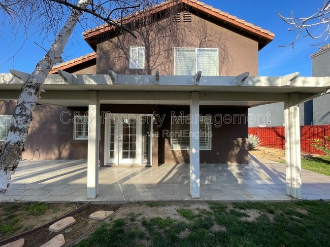 Building Photo - 1496 Lechuga Way