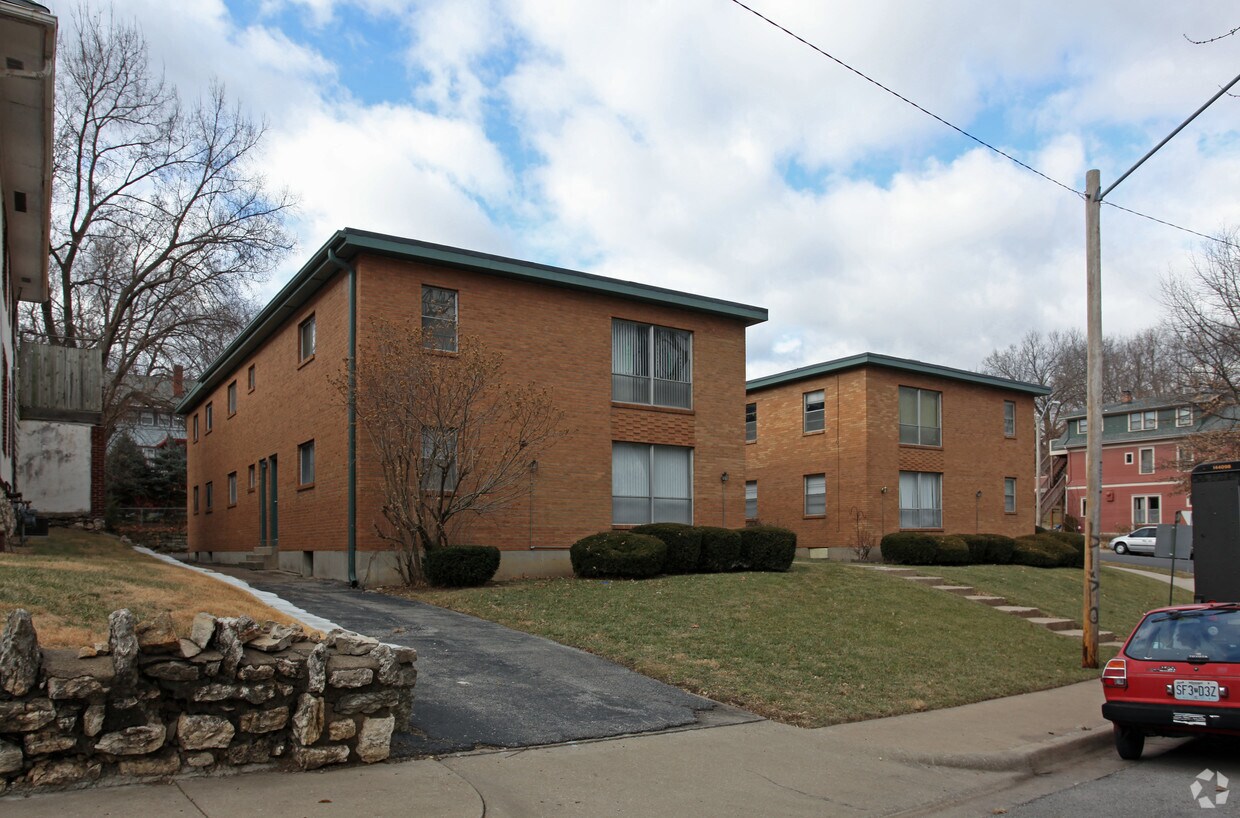 Building Photo - 3600-3602 Wyoming St