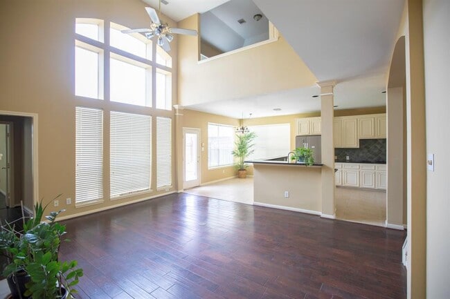 Building Photo - 6415 Coley Park