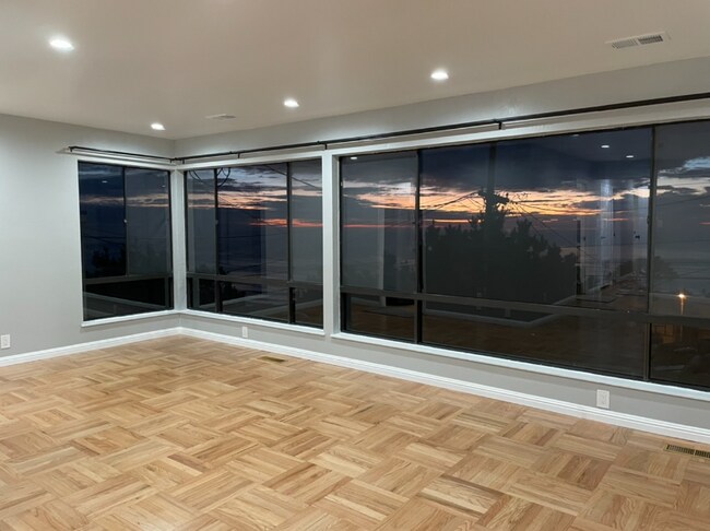 Foto del edificio - 50 Clearview Dr