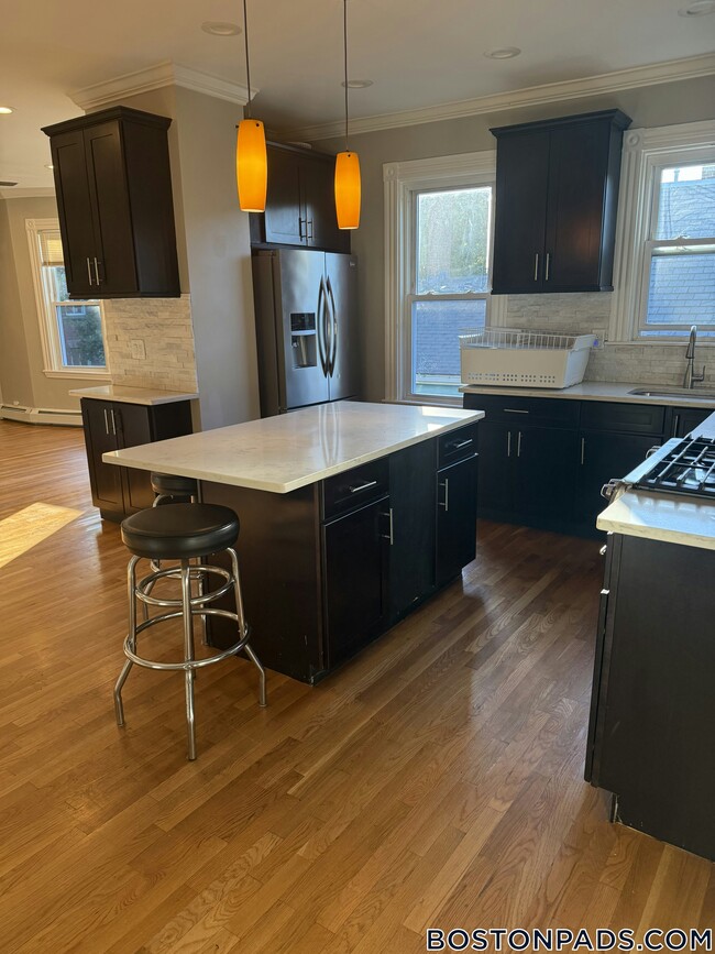 Building Photo - 12 Dorset St